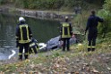 Einsatz BF Koeln PKW im See Koeln Esch P021